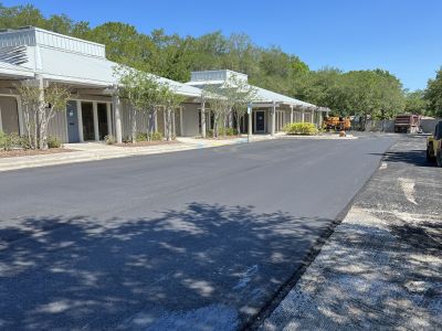 Asphalt Sealcoating Northdale 